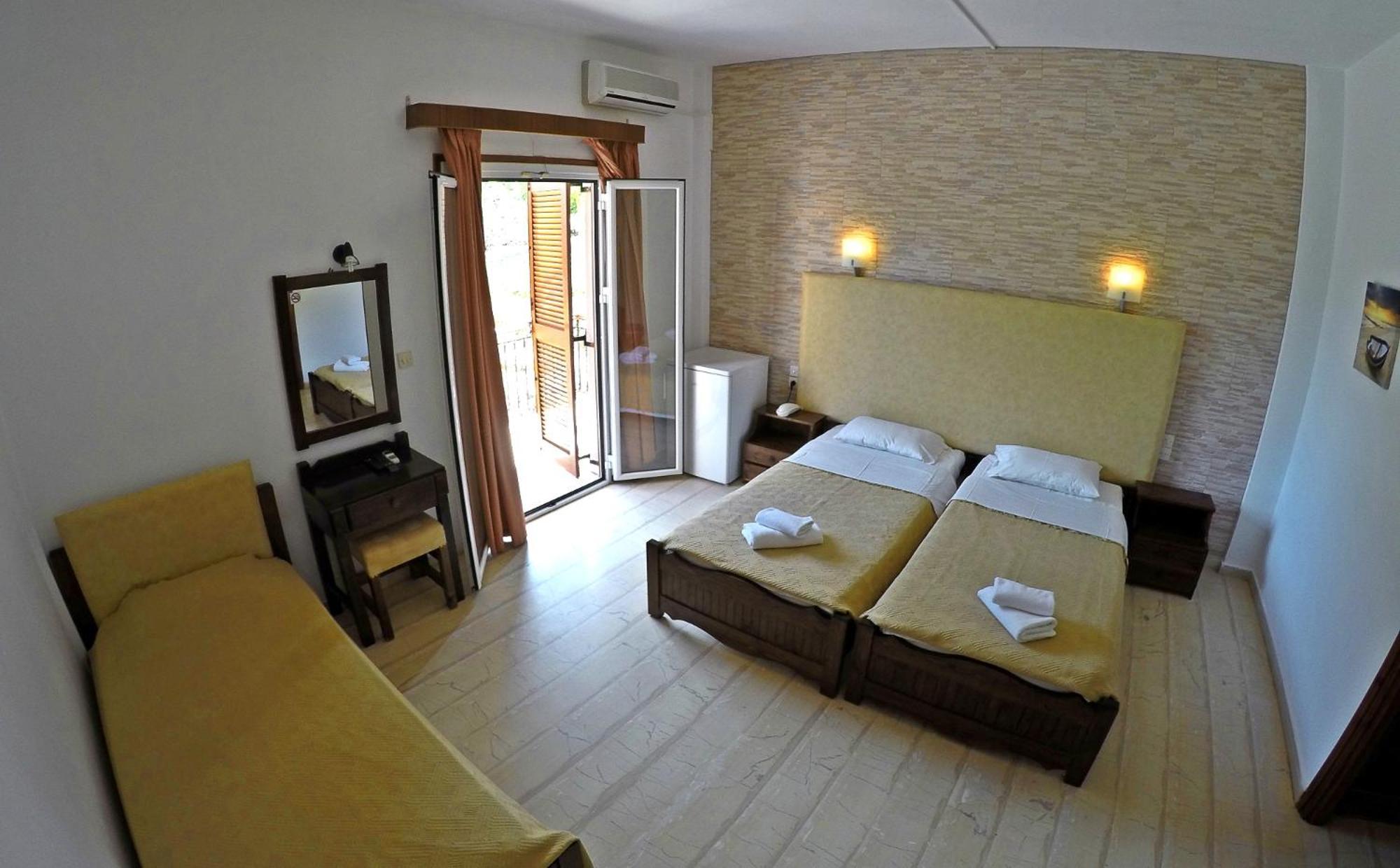 Tina Hotel Dassia  Exterior foto